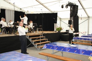 Raimung Pick (rechts) und Reto Kohler mit "Träume unter Palmen"